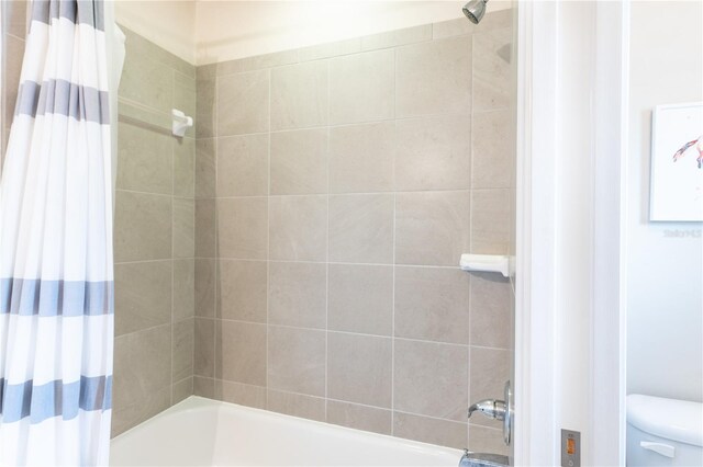 3242 NW 23rd Rd, Gainesville, FL 32605 - full bath with shower / bath combo with shower curtain and toilet