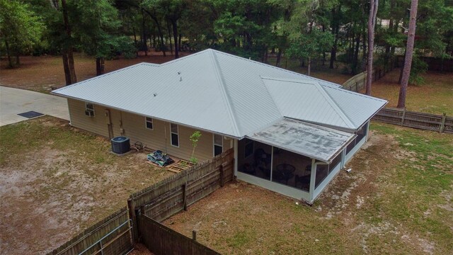 aerial view of property and surrounding area