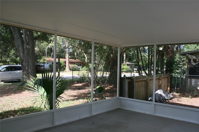 1226 NE 17th Ave, Gainesville, FL 32609 - unfurnished sunroom featuring healthy amount of natural light