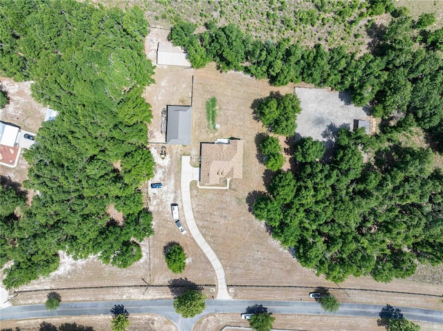 aerial view of property and surrounding area