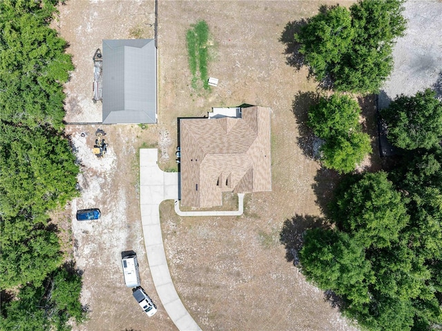 aerial view of property and surrounding area