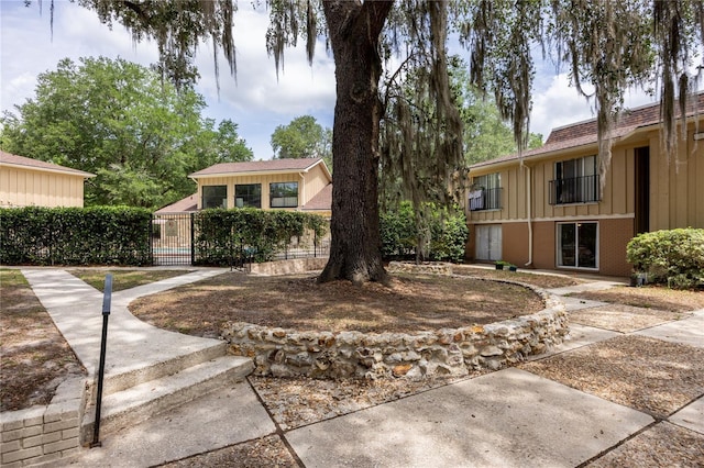 507 NW 39th Rd Unit 235, Gainesville, FL 32607 - view of community with a gate