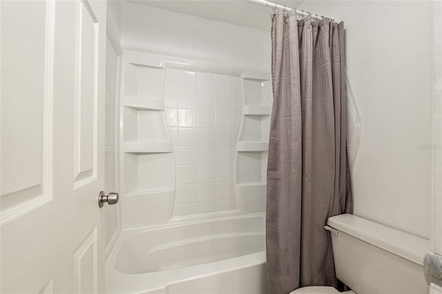 2601 SW Archer Rd Unit G 128, Gainesville, FL 32608 - full bath with toilet and shower / bath combo with shower curtain