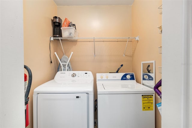2601 SW Archer Rd Unit G 128, Gainesville, FL 32608 - laundry room with separate washer and dryer