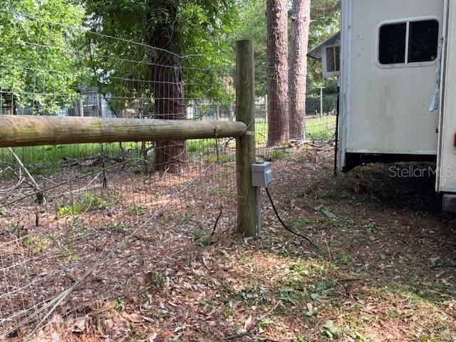 6410 SW 170th St, Archer, FL 32618 - view of yard with fence