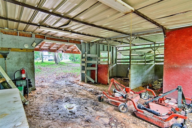 20250 NW 71st Ct, Micanopy, FL 32667 - view of garage