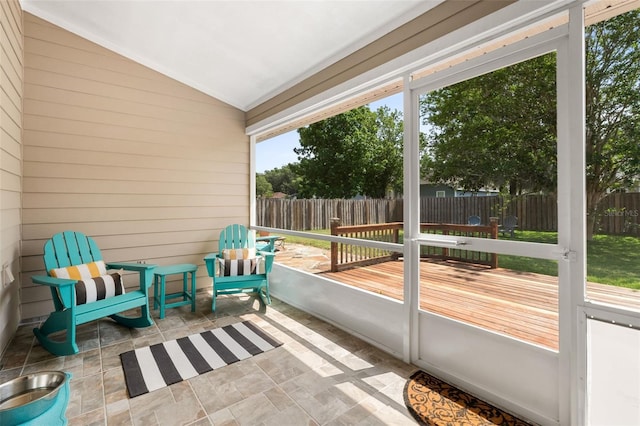 1979 NW 86th Ter, Gainesville, FL 32606 - sunroom / solarium featuring vaulted ceiling