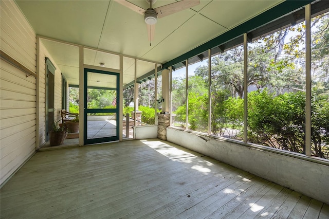 502 NE Cholokka Blvd, Micanopy, FL 32667 - unfurnished sunroom featuring ceiling fan