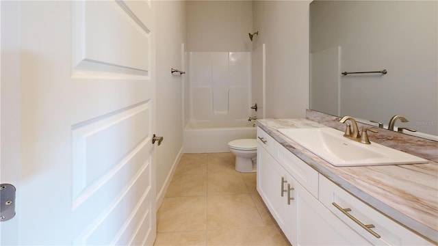 3279 E Iris Ln, Bell, FL 32619 - bathroom with vanity, toilet, tile patterned flooring, and shower / bath combination