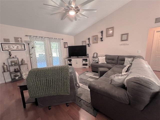 609 NE 2nd St, Williston, FL 32696 - living area with vaulted ceiling, ceiling fan, and wood finished floors