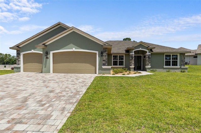 17887 SW 72nd Street Rd, Dunnellon, FL 34432 - single story home featuring stucco siding, an attached garage, a front yard, and decorative driveway