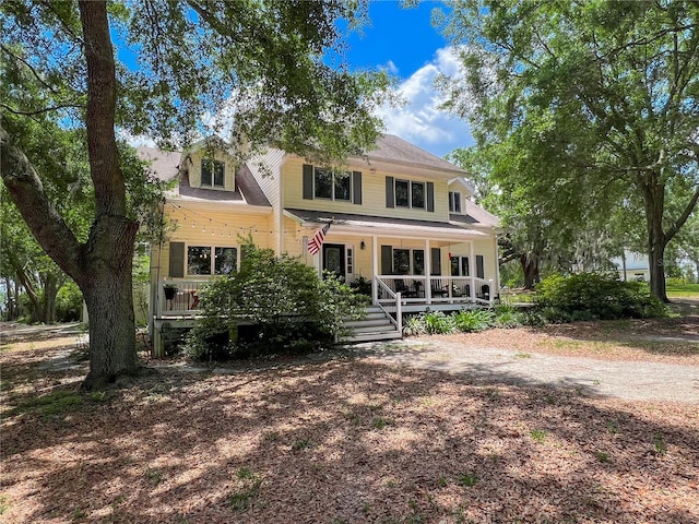 view of front of house with a porch