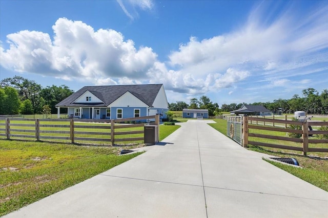 view of front of house featuring driveway