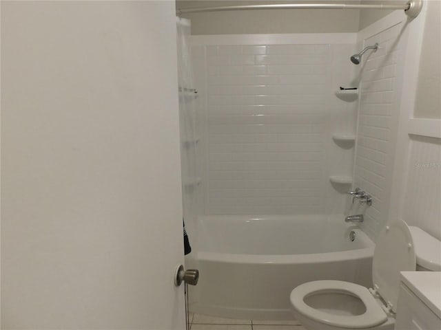 721 Town Ct Unit A & B, Bronson, FL 32621 - bathroom with toilet, tile patterned flooring, and shower / tub combination