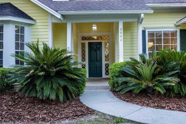 5802 SW 89th Ter, Gainesville, FL 32608 - entrance to property with a shingled roof