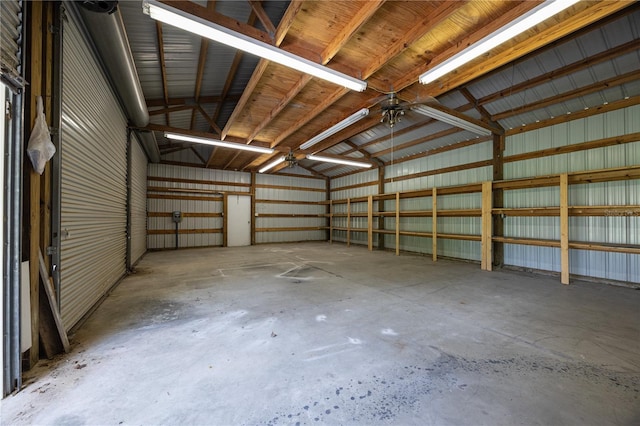 8968 122nd St, Live Oak, FL 32060 - garage featuring metal wall