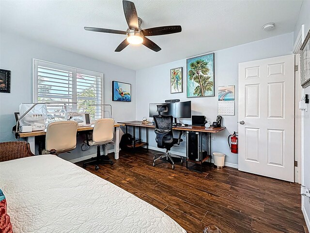 1120 81st St S, Saint Petersburg, FL 33707 - office space with ceiling fan, wood finished floors, and baseboards