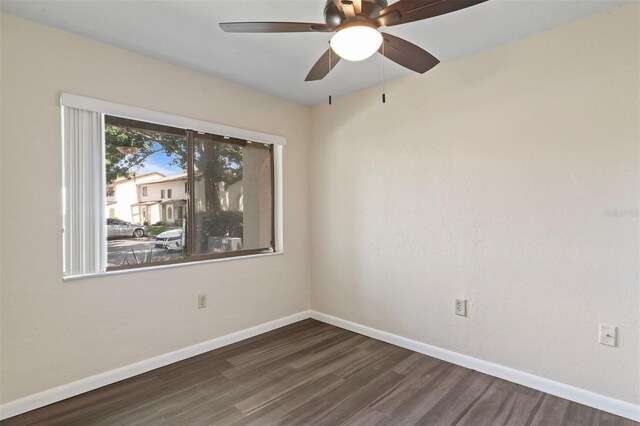 2635 SW 35th Pl Unit 301, Gainesville, FL 32608 - photo 4