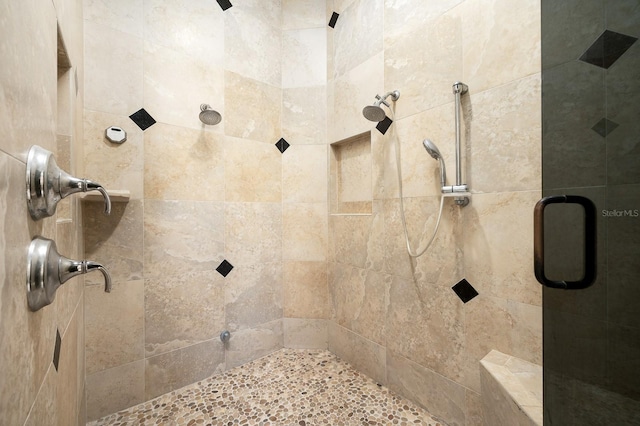 3533 SW 87th Dr, Gainesville, FL 32608 - full bath featuring a stall shower