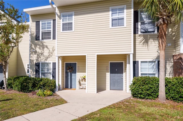 view of townhome / multi-family property