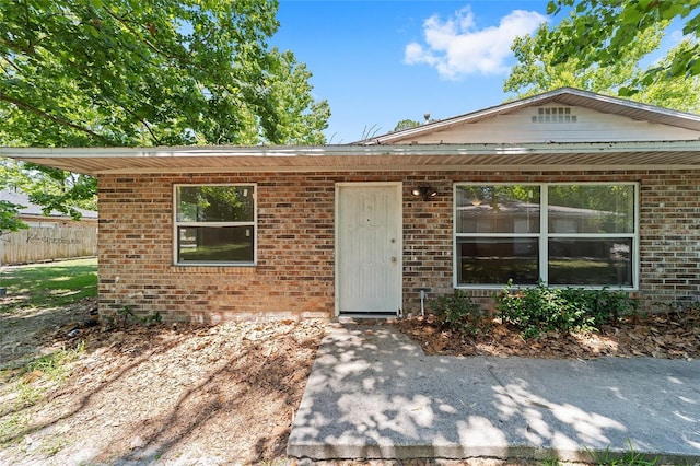 6117 NW 23rd Ter, Gainesville, FL 32653 - ranch-style home with brick siding