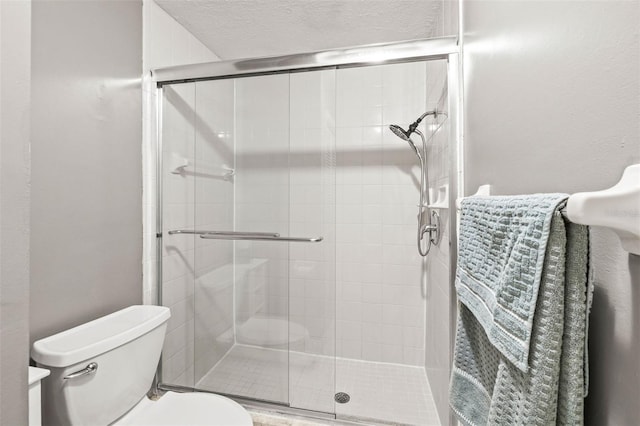 2204 Krista Ln, Brandon, FL 33511 - bathroom with toilet and a shower stall