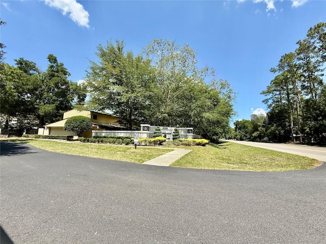 2058 SW 35th Pl Unit H47, Gainesville, FL 32608 - view of front of property with a front lawn