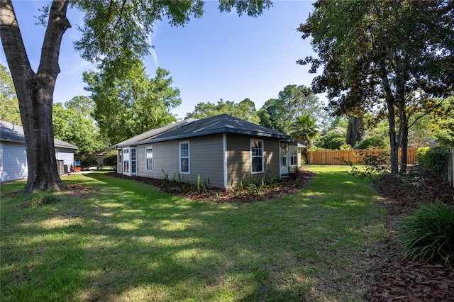 8103 SW 71st Ln, Gainesville, FL 32608 - view of side of property