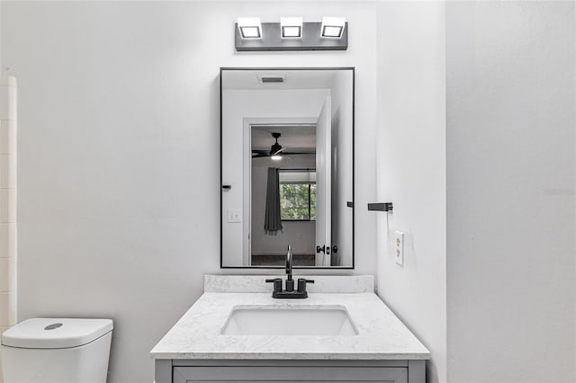 2735 SW 35th Pl Unit 1905, Gainesville, FL 32608 - bathroom featuring vanity and a ceiling fan
