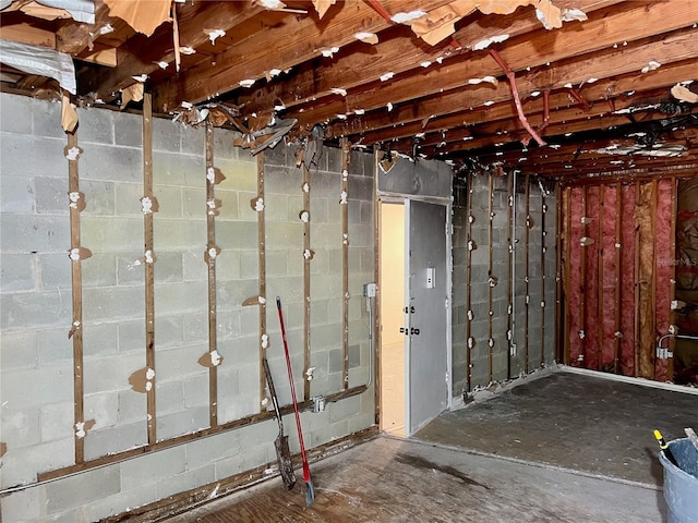 1700 SW 16th Ct Unit D25, Gainesville, FL 32608 - view of unfinished basement