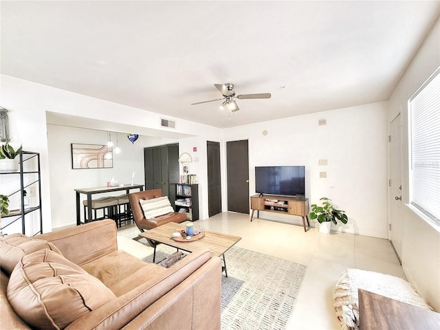 2360 SW Archer Rd Unit 101, Gainesville, FL 32608 - living room with ceiling fan
