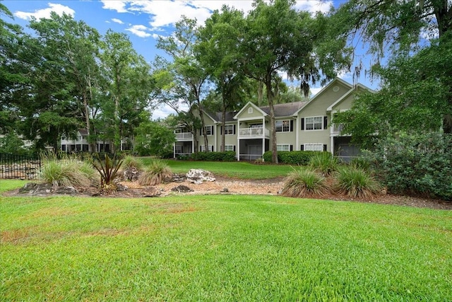 10000 SW 52nd Ave Unit 120, Gainesville, FL 32608 - view of yard