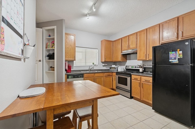 507 NW 39th Rd Unit 154, Gainesville, FL 32607 - kitchen with freestanding refrigerator, stainless steel range with electric cooktop, under cabinet range hood, a sink, and dishwasher