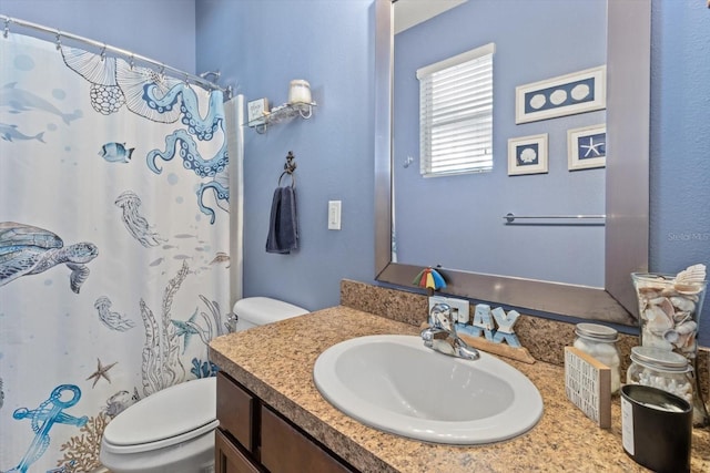 13365 Chesapeake Pl, Spring Hill, FL 34609 - full bathroom with toilet, vanity, and a shower with shower curtain