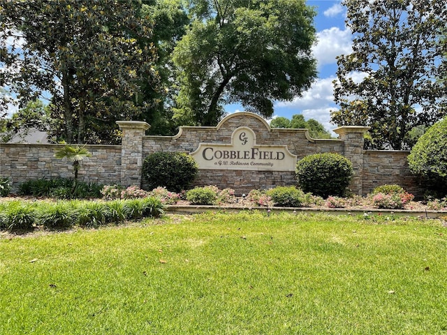 923 SW 85th Way, Gainesville, FL 32607 - community sign with a lawn