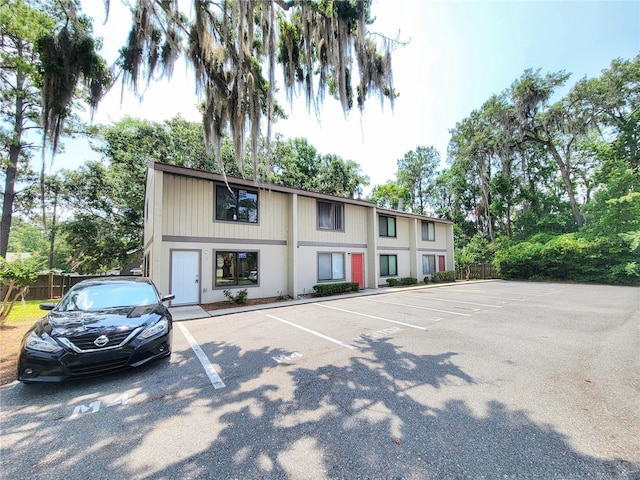 2300 SW 43rd St Unit L2, Gainesville, FL 32607 - view of front of home featuring uncovered parking