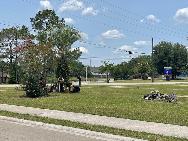 395 SW Grove St, Keystone Heights, FL 32656 - view of asphalt street with sidewalks