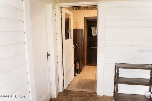 762 N Walnut St, Starke, FL 32091 - view of hallway