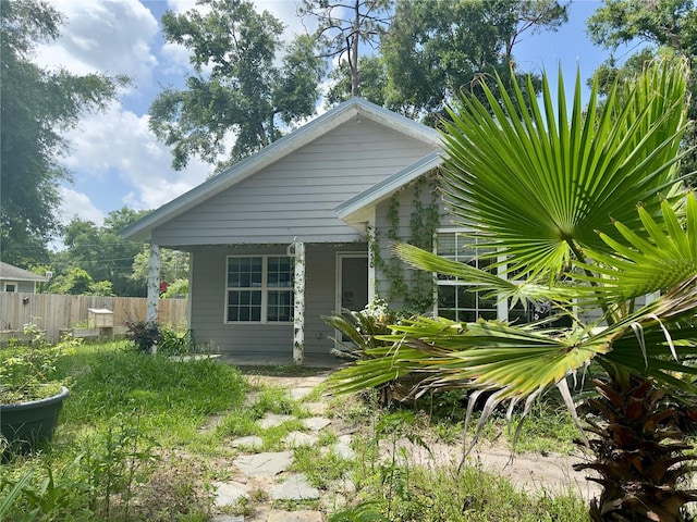 930 NE 14th Ave, Trenton, FL 32693 - photo 1
