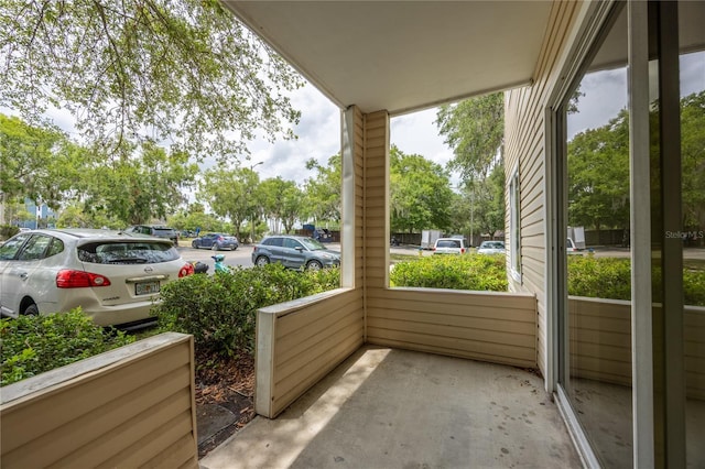 3921 SW 34th St Unit 106, Gainesville, FL 32608 - view of balcony