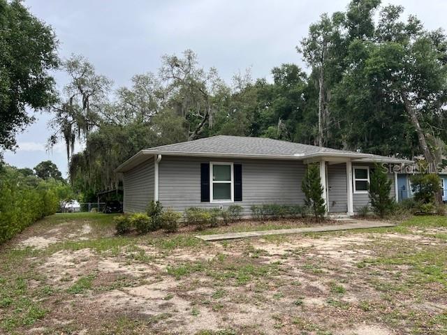 633 SW Magnolia Ave, Keystone Heights, FL 32656 - photo 2
