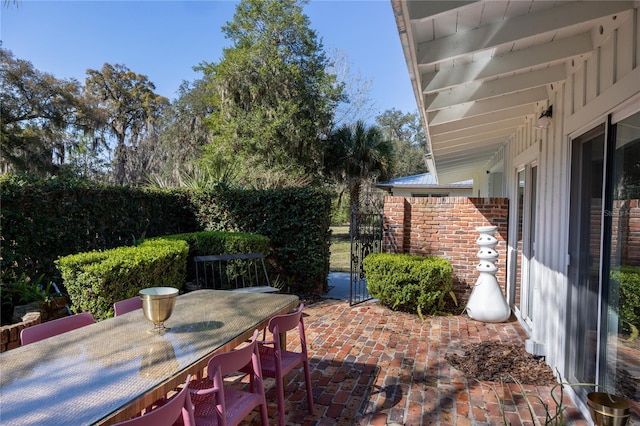 1920 NW 12th Rd, Gainesville, FL 32605 - photo 1