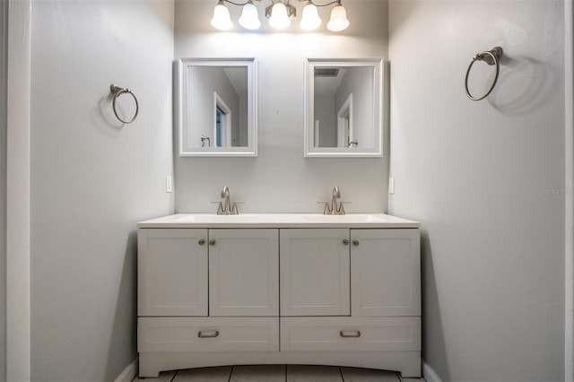 1404 NW 10th Ave, Gainesville, FL 32605 - full bath with double vanity and tile patterned floors