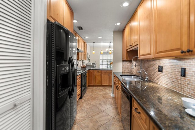 5328 NW 9th Ln, Gainesville, FL 32605 - kitchen with black appliances, tasteful backsplash, a sink, decorative light fixtures, and recessed lighting