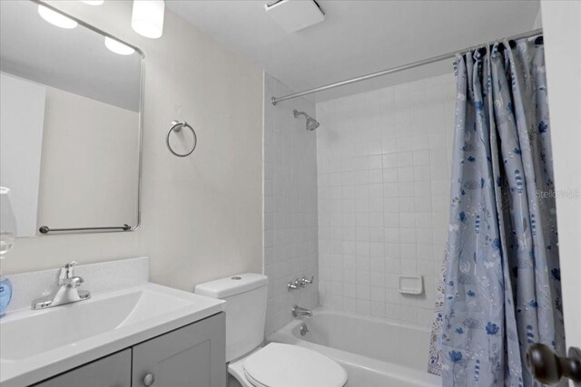 1700 SW 16th Ct Unit E30, Gainesville, FL 32608 - full bathroom with shower / tub combo and vanity