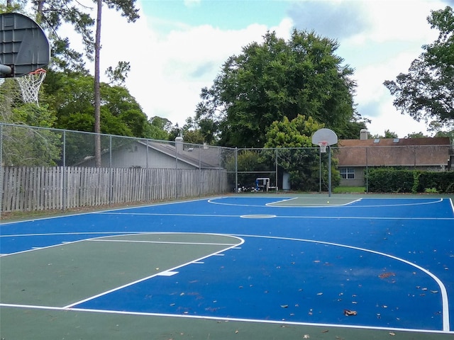 6033 NW 36th Dr, Gainesville, FL 32653 - view of sport court featuring community basketball court