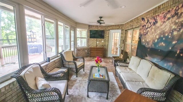 2361 Sandy Run Dr N, Middleburg, FL 32068 - sunroom / solarium featuring a ceiling fan and an outdoor living space