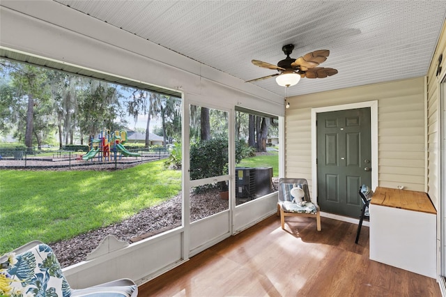 13200 W Newberry Rd Unit T110, Newberry, FL 32669 - sunroom / solarium featuring ceiling fan