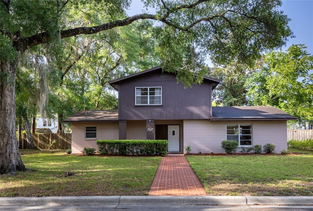 2147 NW 7th Pl, Gainesville, FL 32603 - view of traditional home