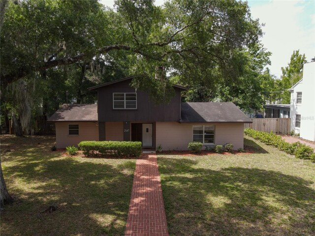 2147 NW 7th Pl, Gainesville, FL 32603 - view of traditional-style house